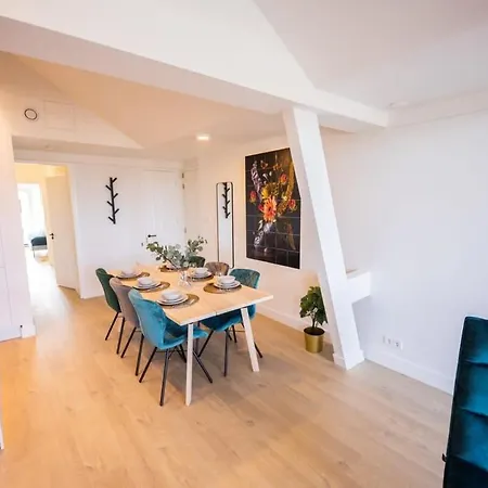 Holiday home Grandly 3 Bedroom Serviced 83m2 -nb306g- Rotterdam
